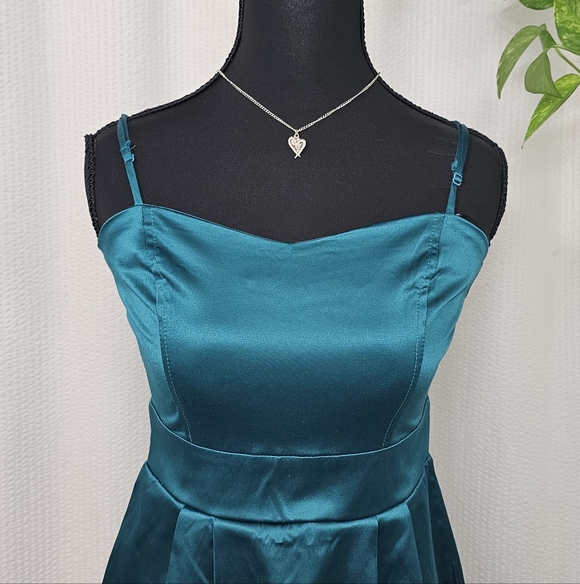 Forever 21 Dresses & Skirts - Forever 21 Elegant Teal Spaghetti Strap Dress Size S